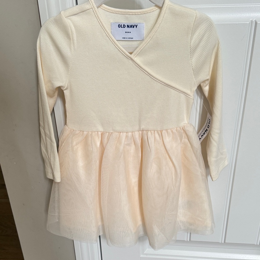 Old Navy Toddler Girl Cream Tulle Skirt Dress